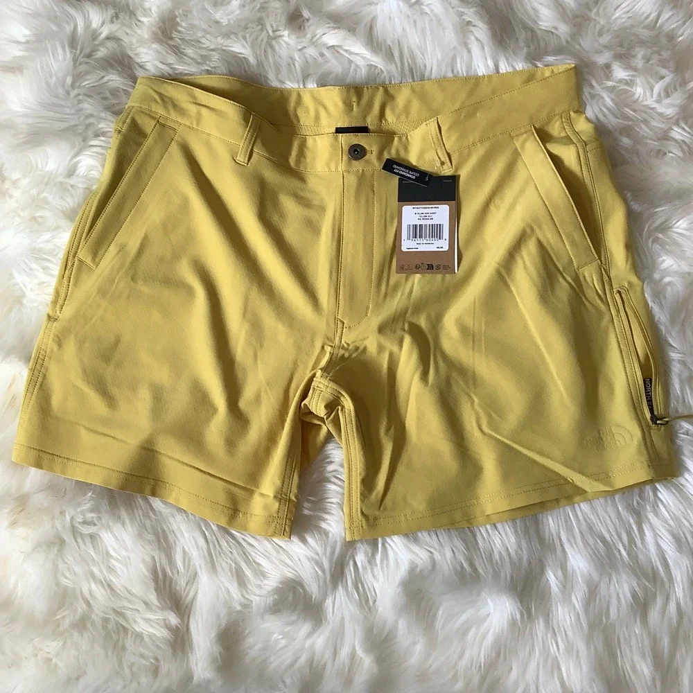 The North Face‎ Rolling Sun Shorts Mens 40 Yellow Silt FlashDry NF0A3T2Q Q0A-40
